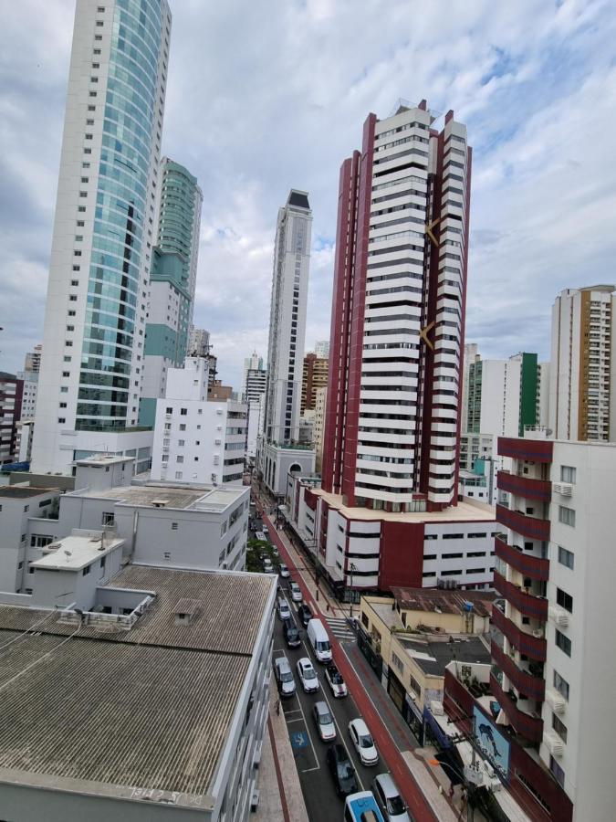 Apto Av Brasil Quadra Mar Balneário Camboriú Exteriör bild